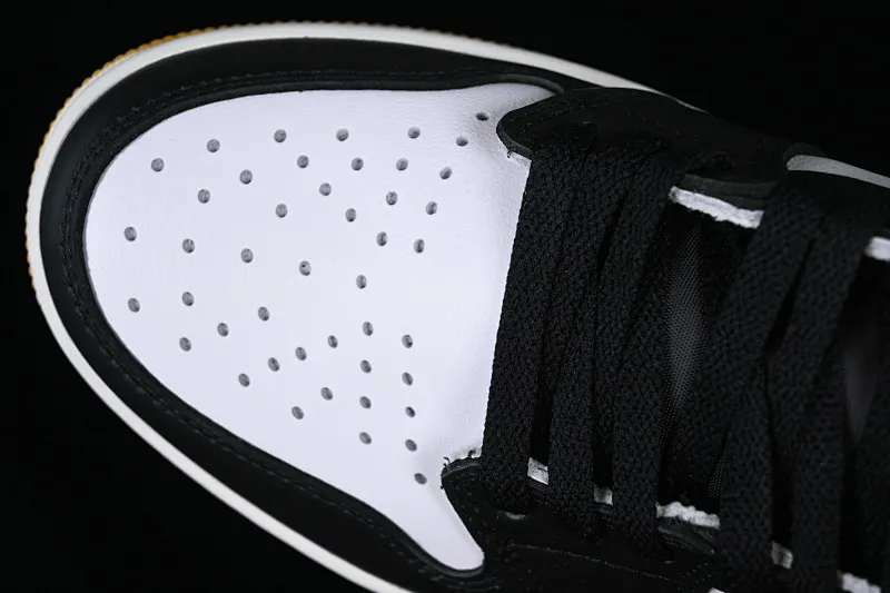 All categories Air Jordan Jordan series basketball shoes Air Jordan 1 High Air Jordan AJ1 Retro High AJ1 Joe 1 six-time champion high-top basketball shoes 555088-109